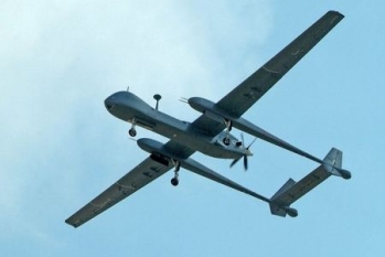 سرنگونی پهپاد رادار گریز رژیم صهیونیستی در نطنز / سپاه: قبل از ورود به منطقه مورد اصابت موشک زمین به هوا قرار گرفت