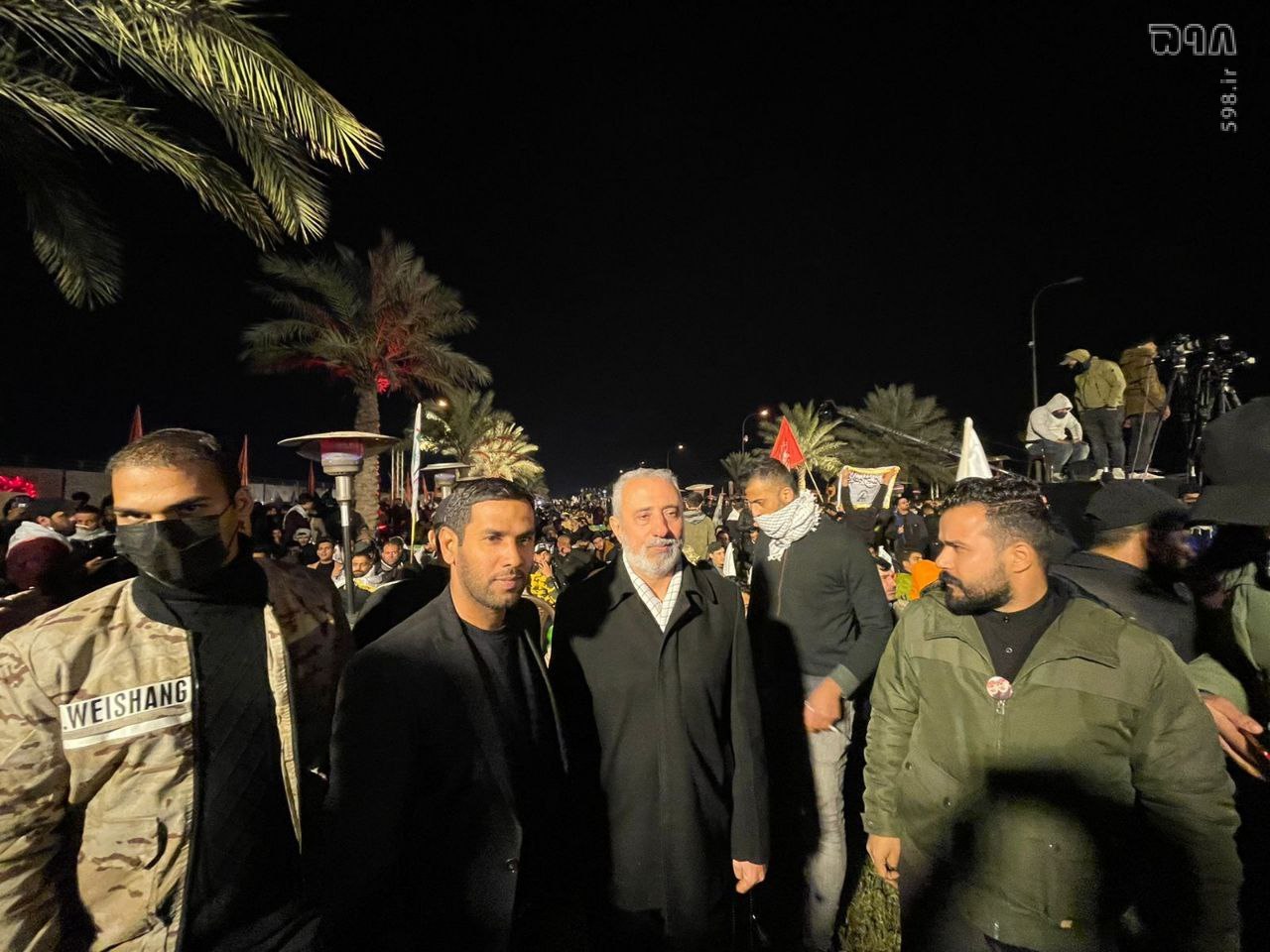 گزارش تصویری از مراسم دومین سالگرد شهادت حاج قاسم سلیمانی و شهید ابومهدی در محل فرودگاه بغداد+ فیلم و عکس