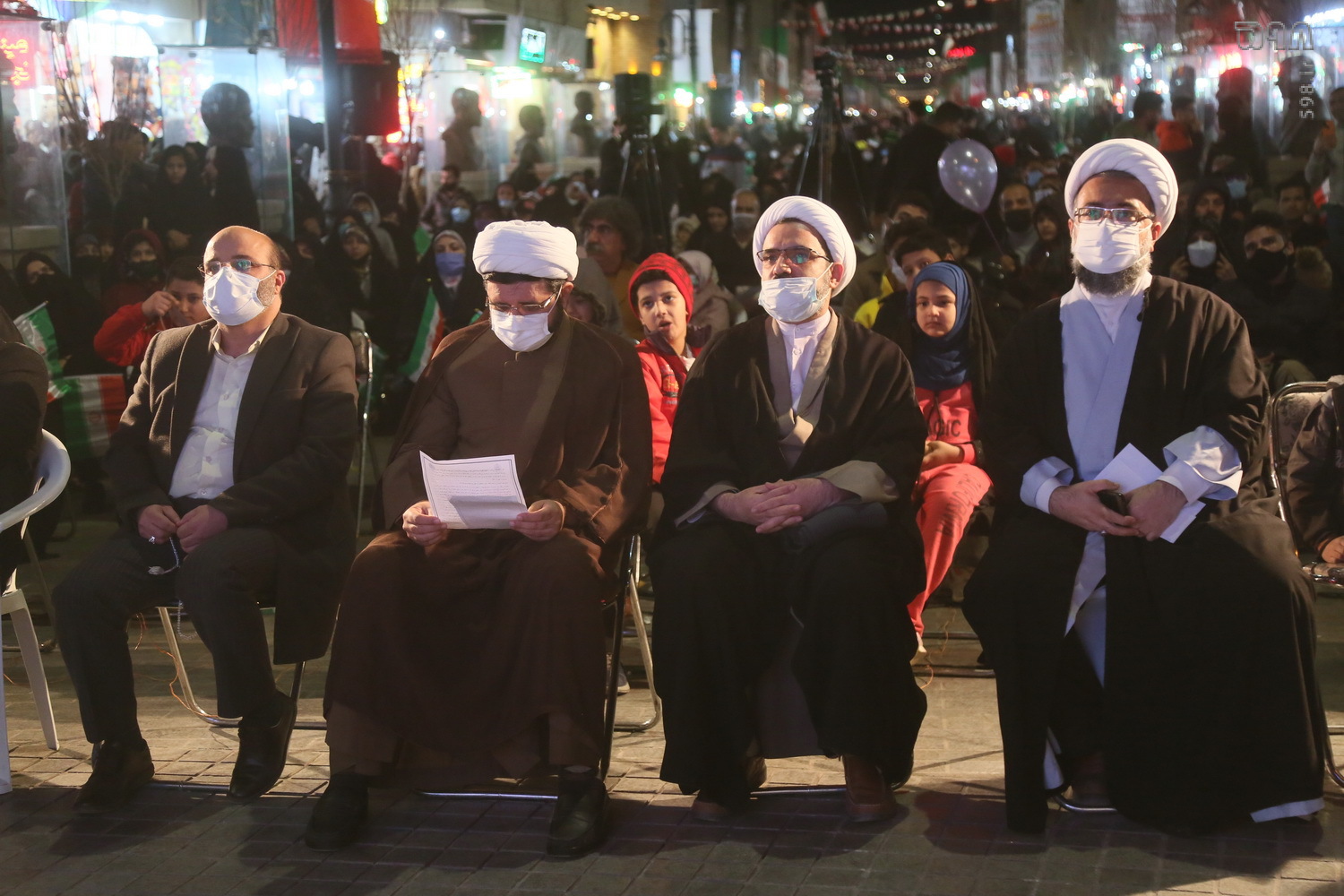 مراسم جشن بزرگ خیابان انقلاب در قم برگزار شد+تصاویر