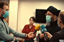 نقاب سوئدی بر چهره واکسن انگلیسی