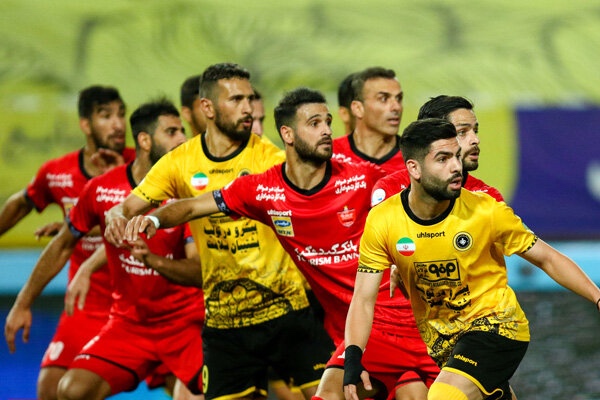 پرسپولیس یا سپاهان ؛ جام چه رنگی می‌شود؟