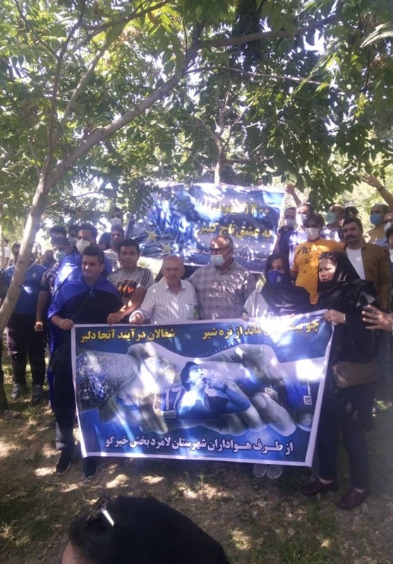 تجمع هواداران استقلال مقابل وزارت ورزش + عکس