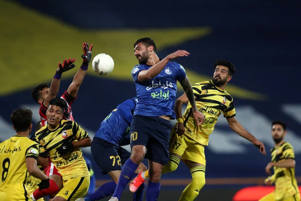 استقلال از اولین شگفتی جام گریخت / استارت پرسپولیس در جام «با ارزش» و جدال انتقامی در تبریز + نتایج و برنامه مسابقات استقلال از اولین شگفتی جام گریخت / استارت پرسپولیس در جام «با ارزش» و جدال انتقامی در تبریز + نتایج و برنامه مسابقات