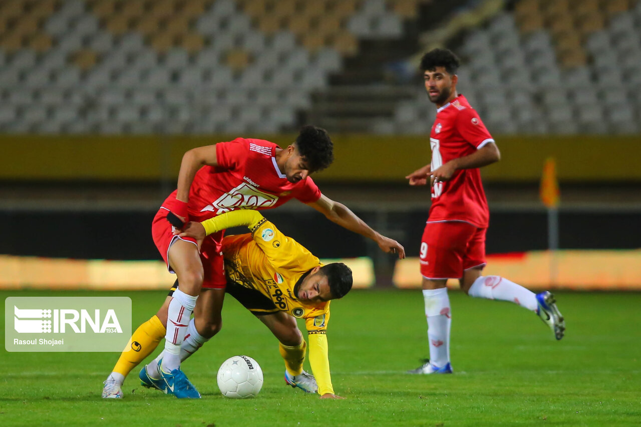 استقلال از اولین شگفتی جام گریخت / استارت پرسپولیس در جام «با ارزش» و جدال انتقامی در تبریز + نتایج و برنامه مسابقات استقلال از اولین شگفتی جام گریخت / استارت پرسپولیس در جام «با ارزش» و جدال انتقامی در تبریز + نتایج و برنامه مسابقات