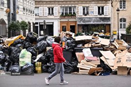 پاریس غرق در زباله شد + فیلم