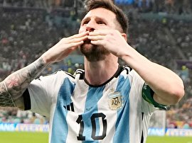 فیلم/ شادی وصف ناپذیر هواداران تیم ملی آرژانتین پس از گل مسی