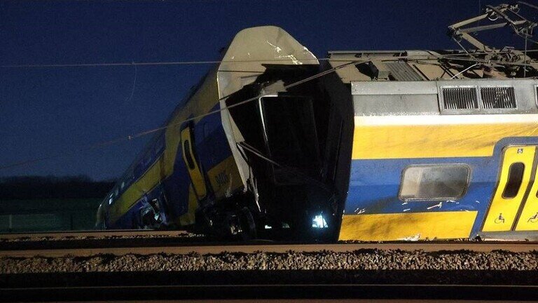یک کشته و ۳۰ زخمی بر اثر سانحه خارج شدن قطار از ریل در هلند