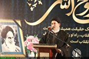 ملت ایران ۴۴ سال پرچم امام علی (ع) را به دوش کشیده‌اند