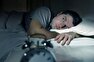 بی خوابی کلافه کننده بر اثر فکر، خیال و نگرانی