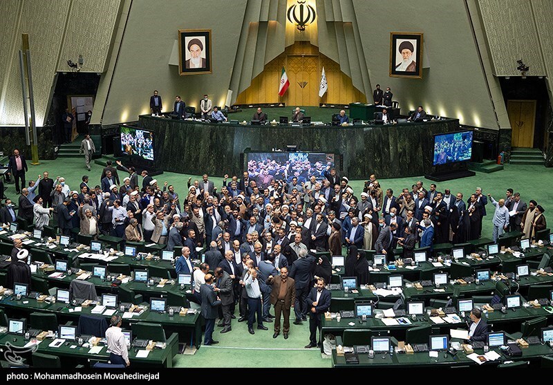 نمایندگان پرحاشیه مجلس یازدهم