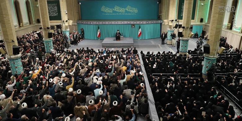 ملت ایران با وحدت کمر فتنه را شکست / رئیس جمهور آمریکا؛ مجرم اصلی فتنه / مجرمان داخلی و بین المللی را رها نخواهیم کرد ملت ایران با وحدت کمر فتنه را شکست / رئیس جمهور آمریکا؛ مجرم اصلی فتنه / مجرمان داخلی و بین المللی را رها نخواهیم کرد