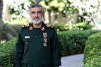 فیلم/ آخرین زیارت سردار شهید حاجی زاده در حرم شاهچراغ(ع)