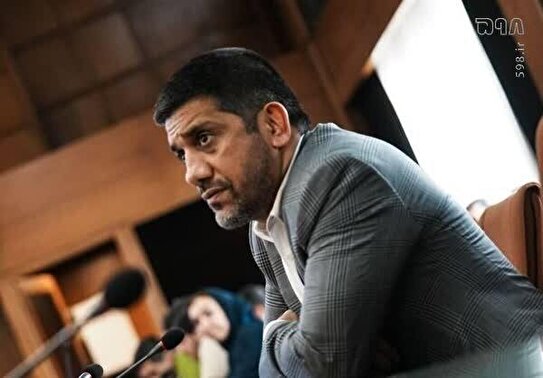 دبیر: آب و دونش دادیم که رسیده به اینجا حالا کجا برود؟ | من همه زورم را می زنم تا معصومی نرود