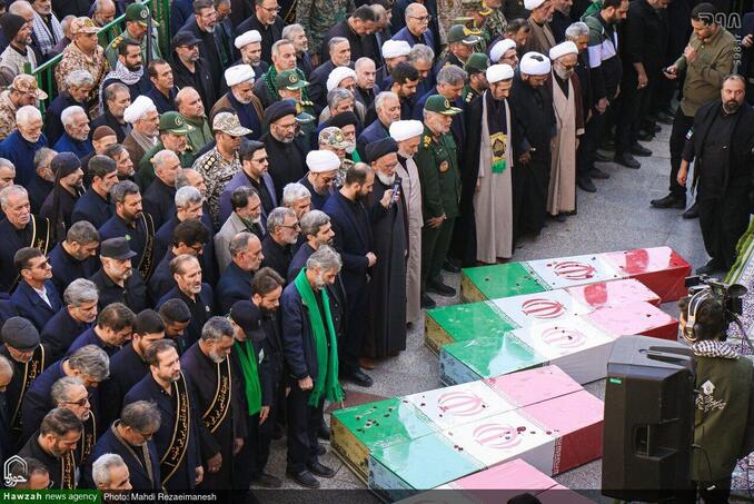 تشییع شهدای گمنام